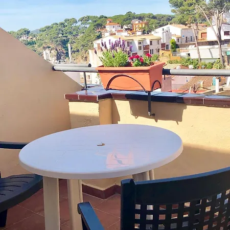 Medium Montecarlo * Palafrugell