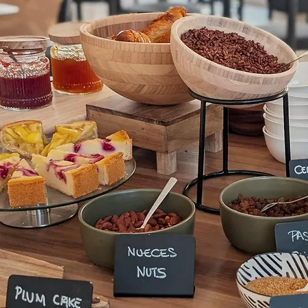 Medium Montecarlo * Palafrugell