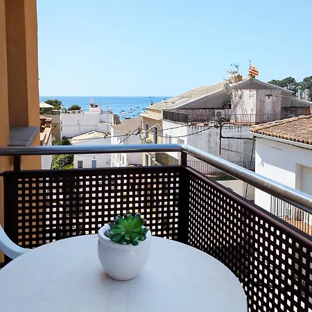 Medium Montecarlo Palafrugell